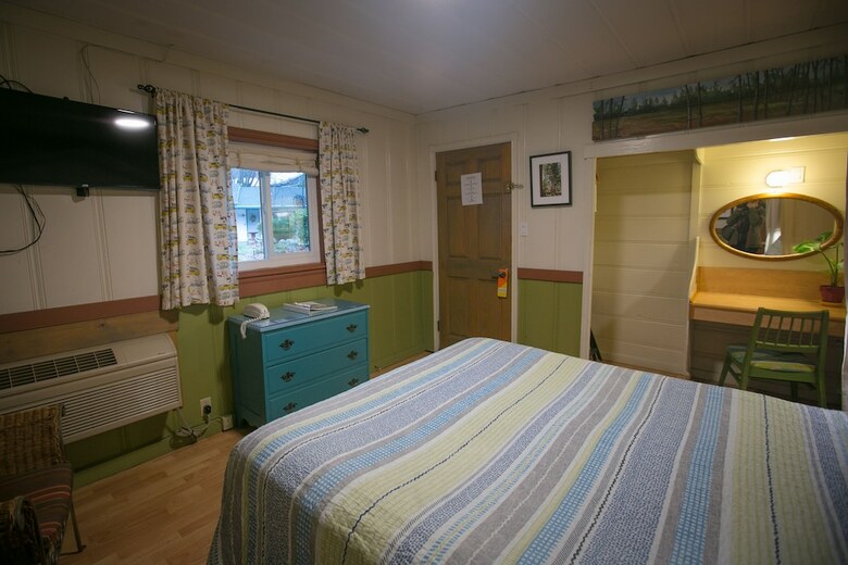 Hotel Outside Inn