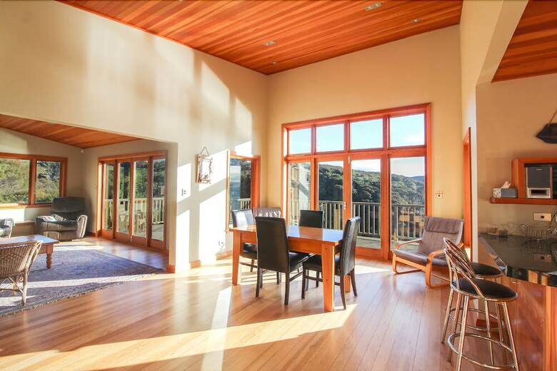 Taieri Mouth Secluded Sanctuary