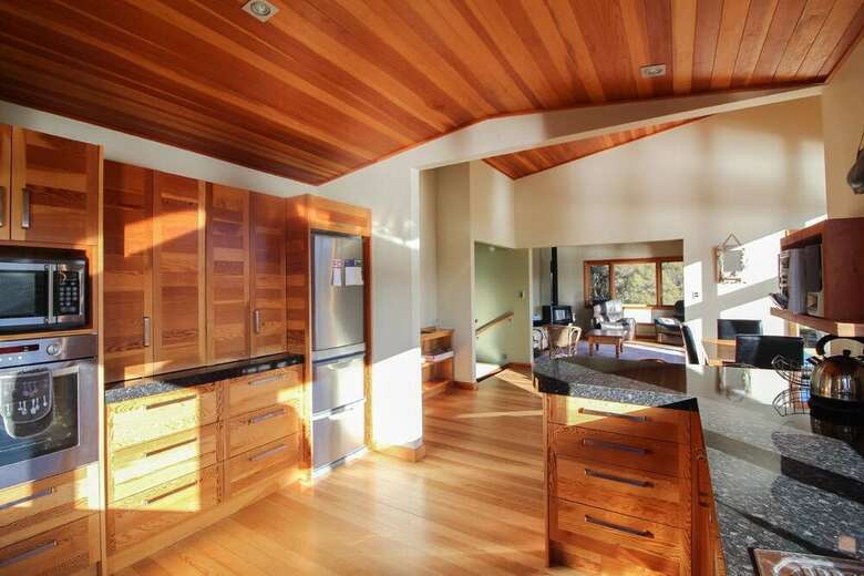 Taieri Mouth Secluded Sanctuary