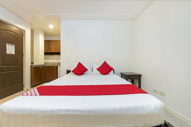 Oyo 497 Paradise Hotel