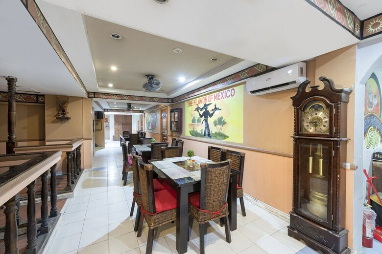 Oyo 497 Paradise Hotel