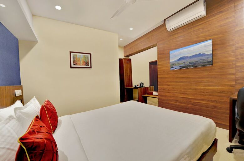 Manpho Bell Hotel & Convention Center