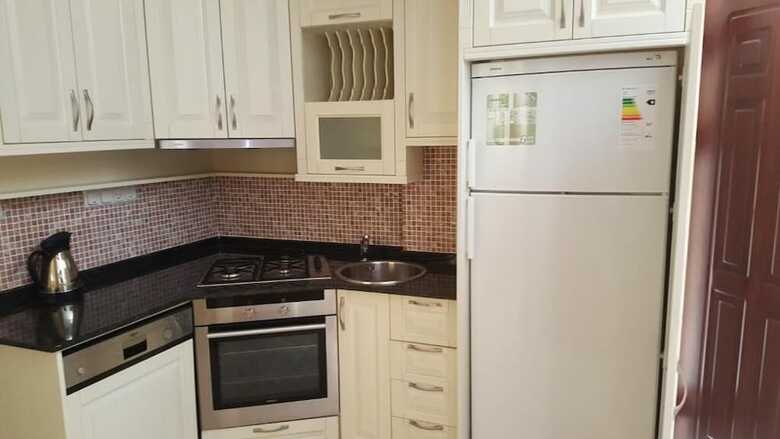 Goldcity Apartments