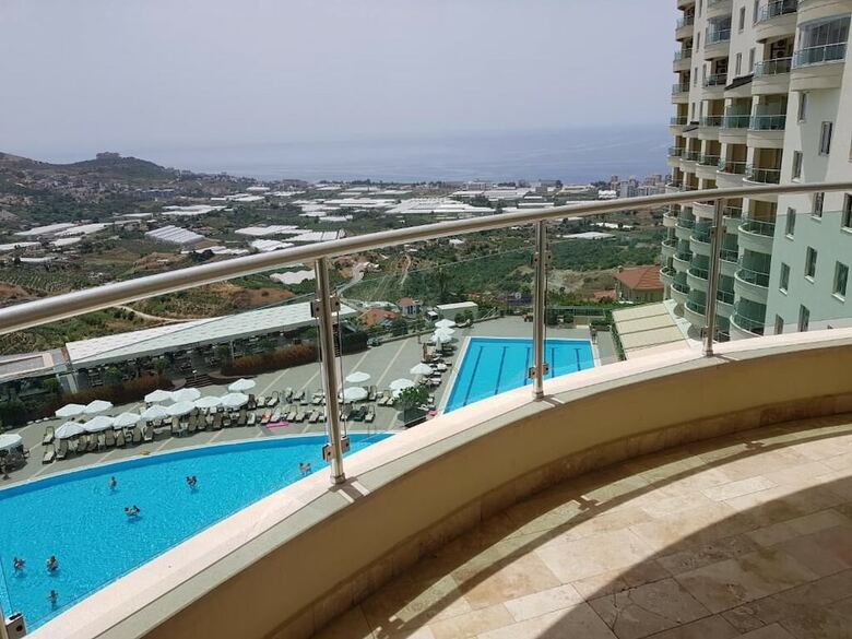 Goldcity Apartments