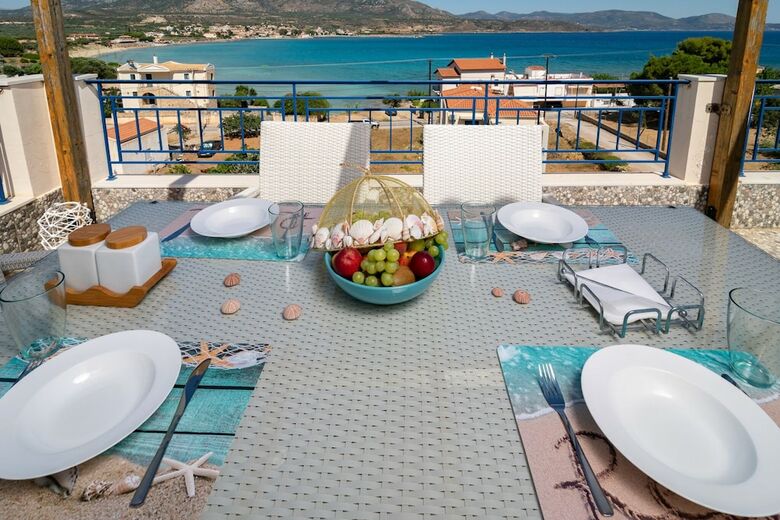 Villa Seaview Flat Few Meters From The Beach