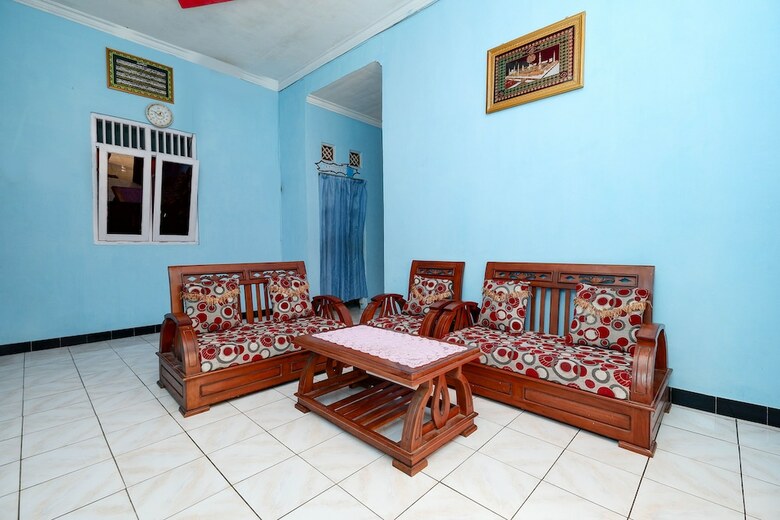 Hostal Spot On 2106 Homestay Flamboyan
