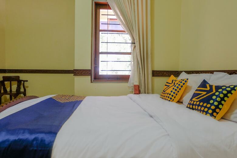 Hotel Spot On 1767 Villa Anggur Panderman