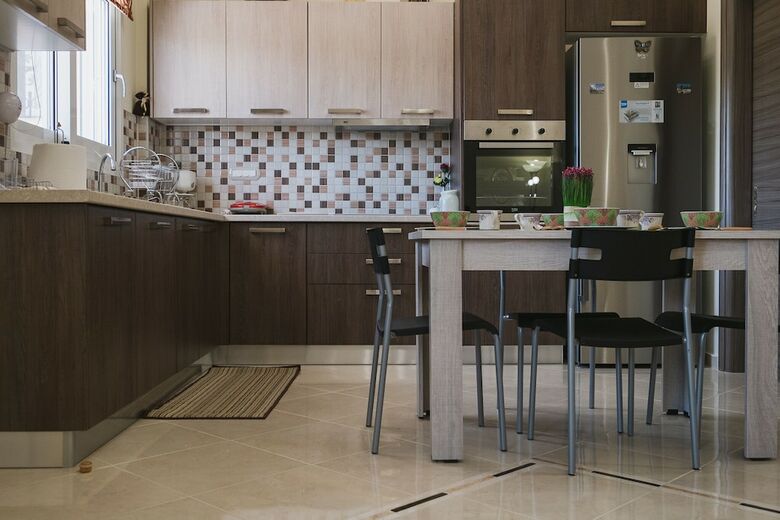 Villa Spacious & New Fully Equipped Home With Parking