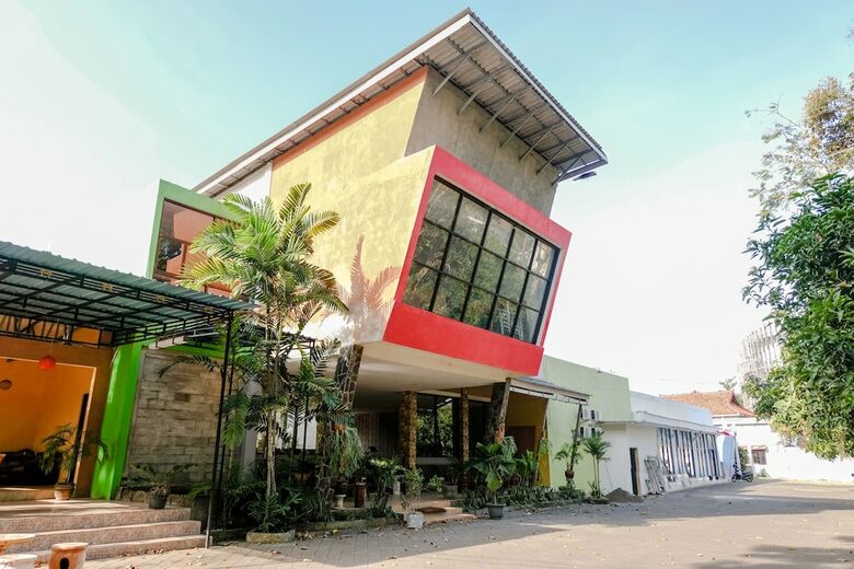 Hotel Oyo 1415 Gelora Guest House