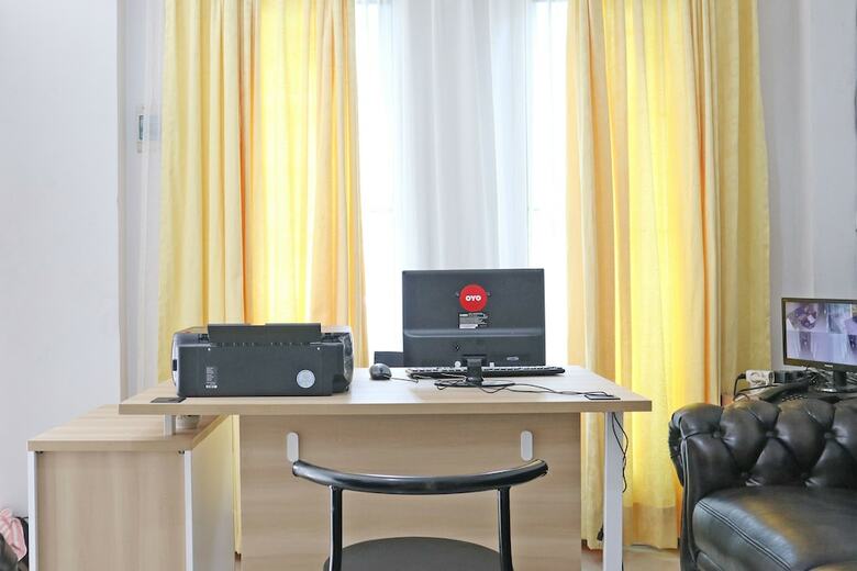Hotel Oyo 1649 Grya Lavinsa