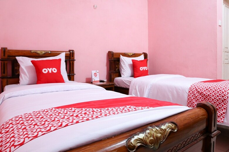 Oyo 1858 Hotel Almadinah Syariah