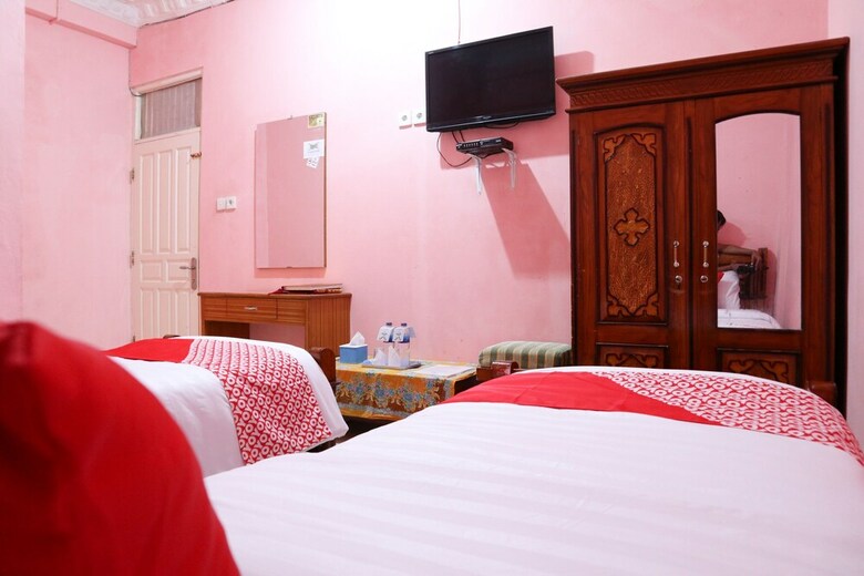 Oyo 1858 Hotel Almadinah Syariah