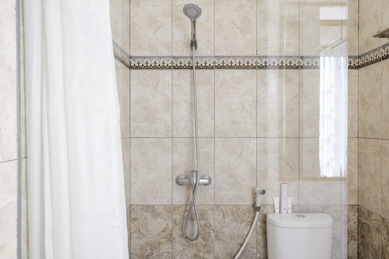 Hotel Oyo 1646 Imelda Residence