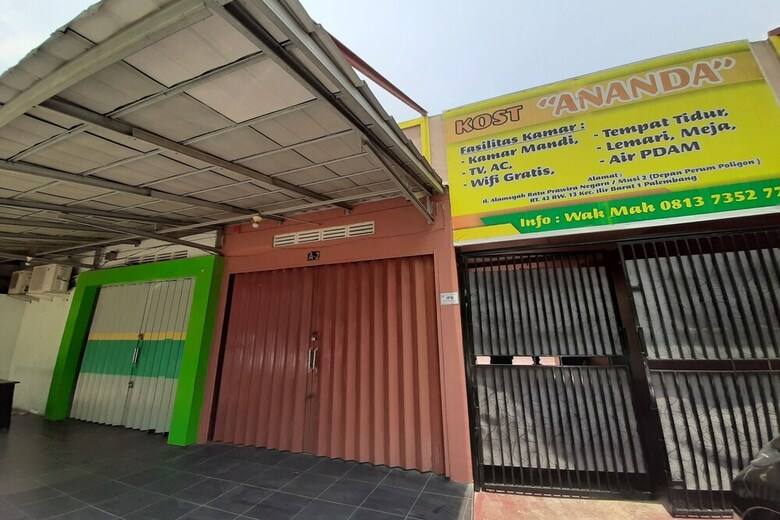 Hotel Oyo 1792 Ananda Kost