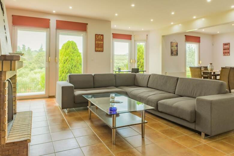 Villa Antzela With Private Pool And Gardens