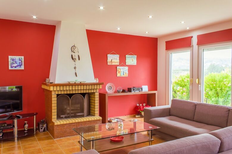 Villa Antzela With Private Pool And Gardens
