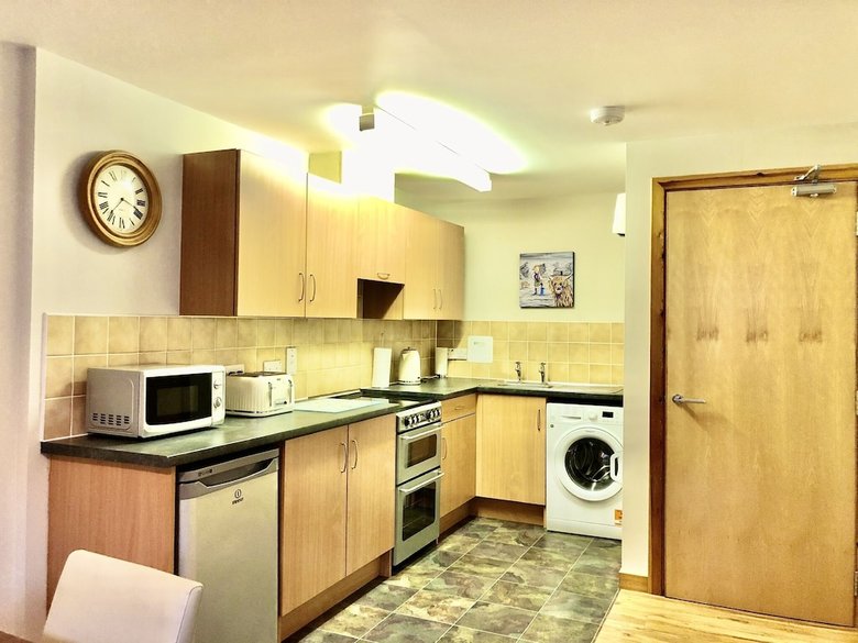 La Scala Inverness City Apartment