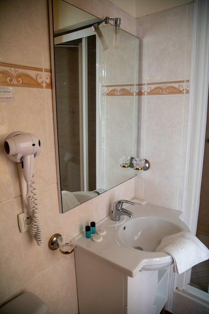 Hotel Chateau Du Val