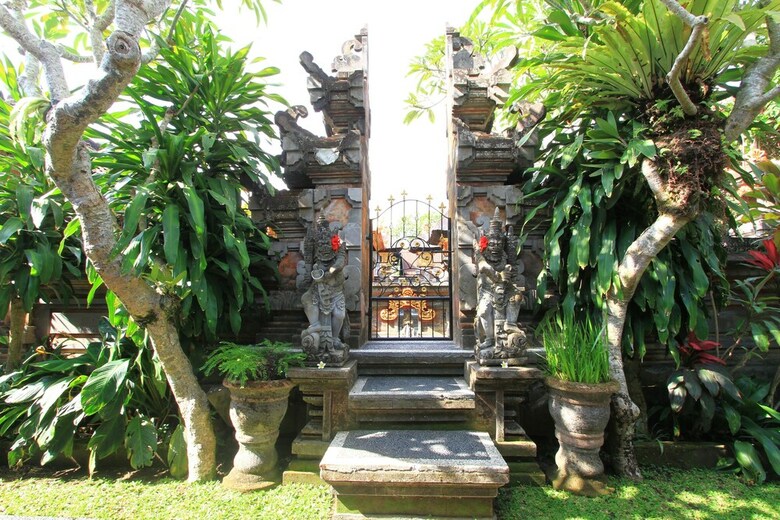 Bed & Breakfast Kukuh House Ubud