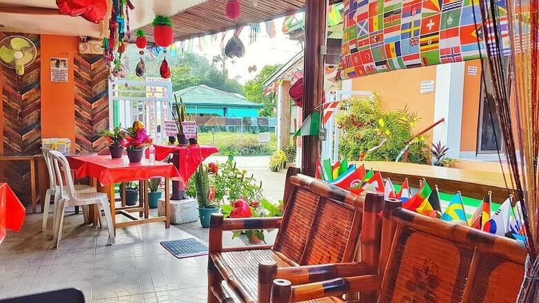 Hotel White Beach Guest House