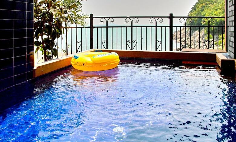 Yanghwa Sea Side Pension