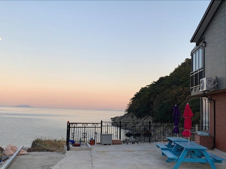 Yanghwa Sea Side Pension