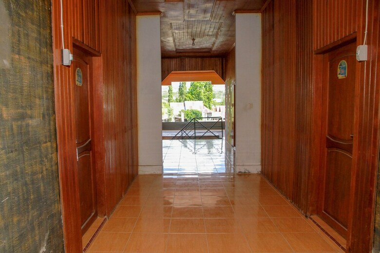 Oyo 1278 Wina Beach Hotel