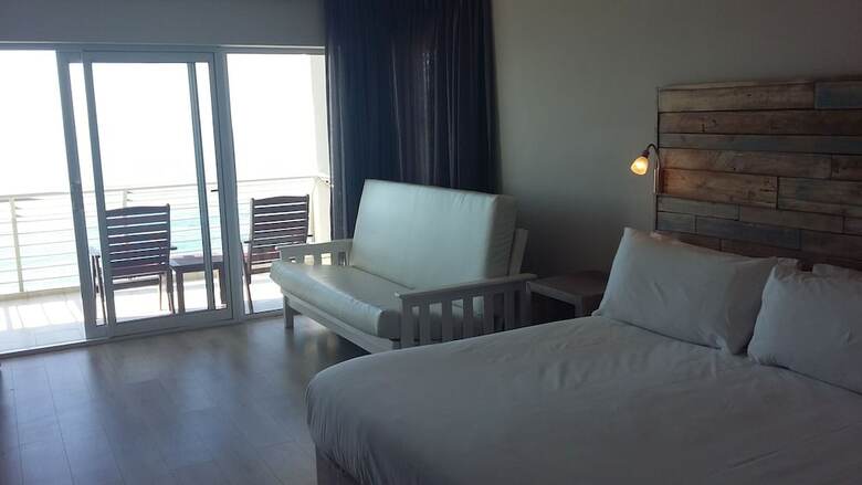 Diaz Hotel & Resort