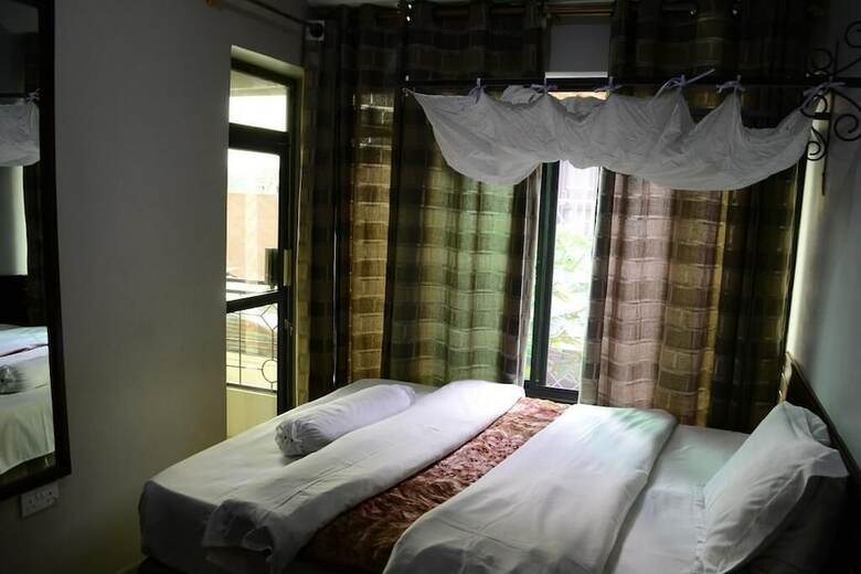 The Walkgard Transit Hotel
