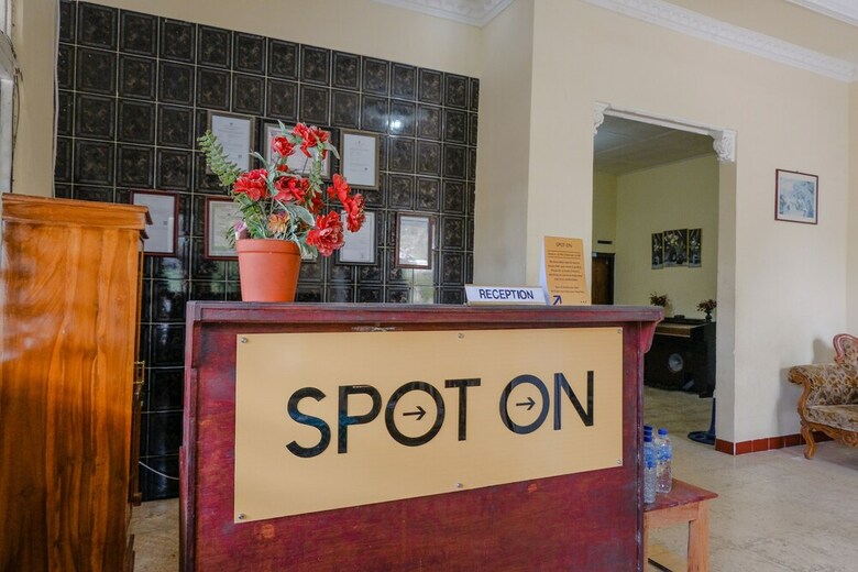 Spot On 1847 Hotel Maya