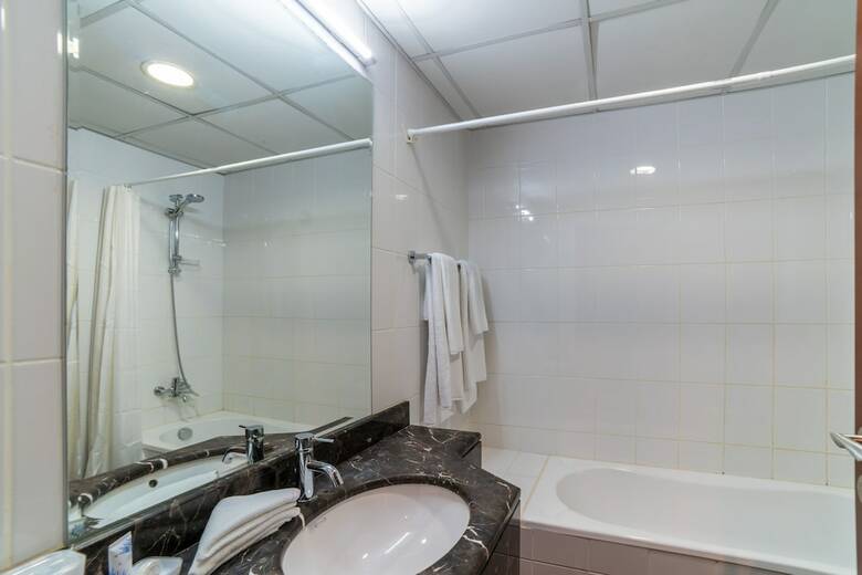 Apartamento Vacation Bay Burj Al Noujum Tower