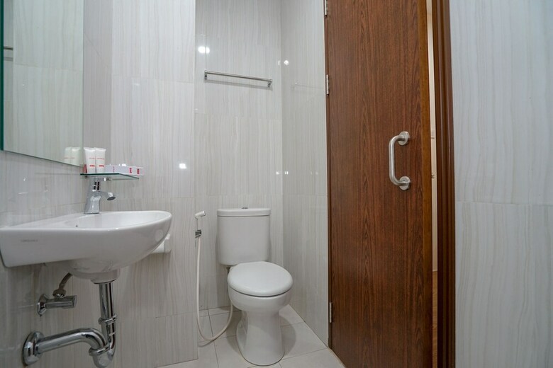 Hostal Oyo 1574 U Xpress Hotel