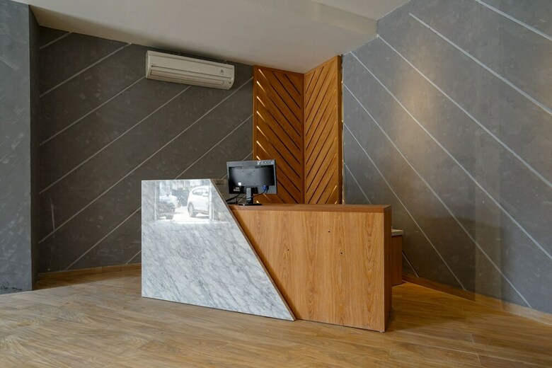 Hostal Oyo 1574 U Xpress Hotel