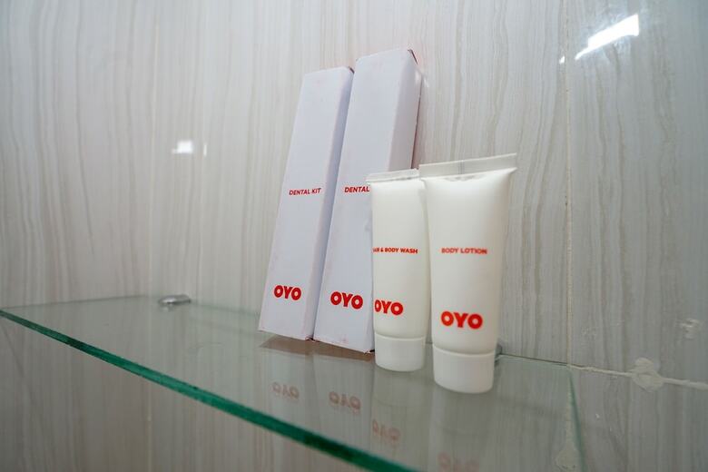 Hostal Oyo 1574 U Xpress Hotel