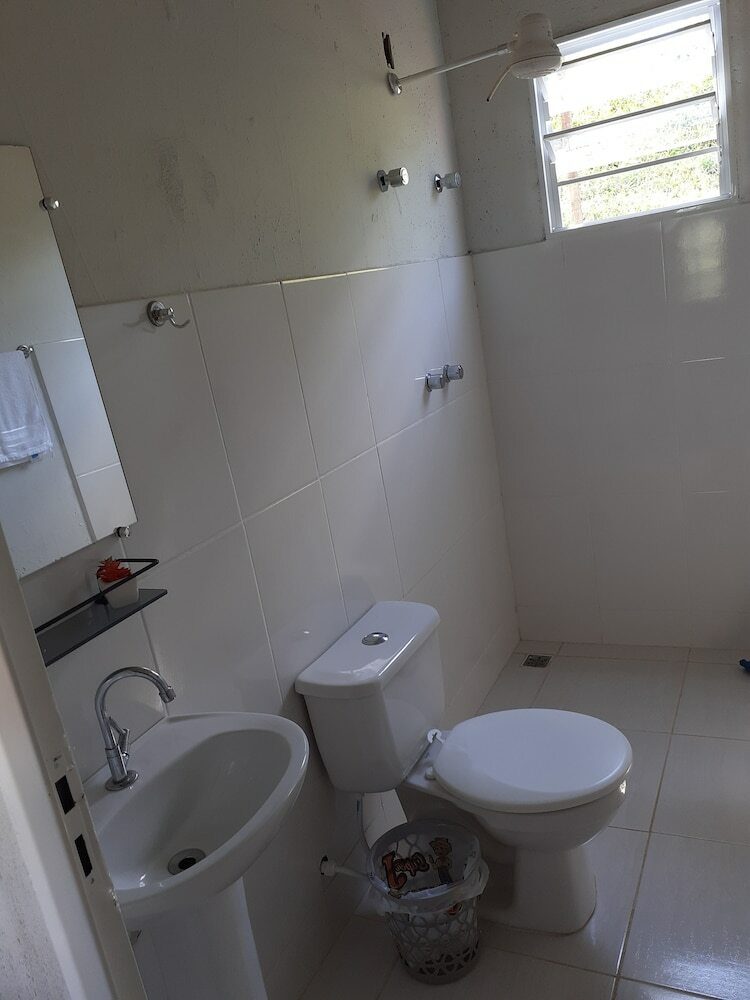 Hotel Pousada Flores de Ip�