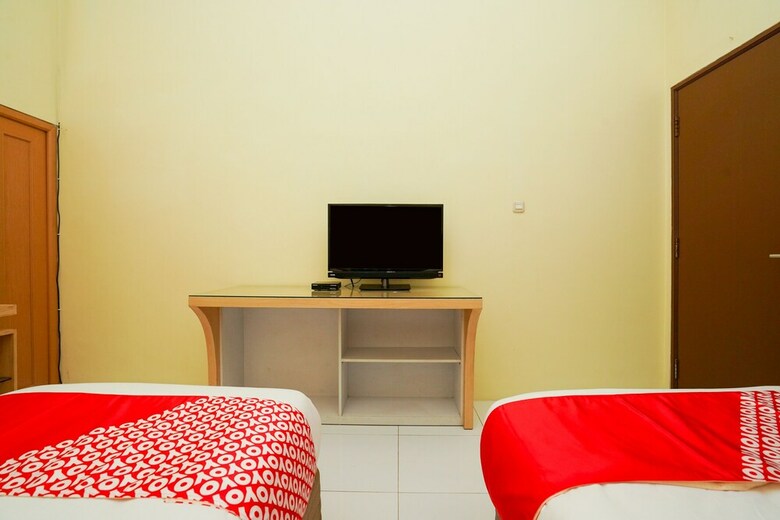 Hostal Oyo 1857 Wonoboyo Residence