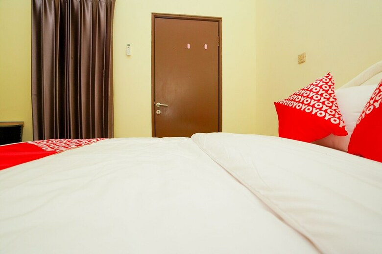 Hostal Oyo 1857 Wonoboyo Residence