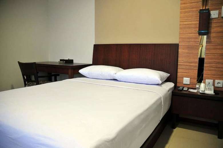Hotel Capital O 1748 Thamrin Condotel