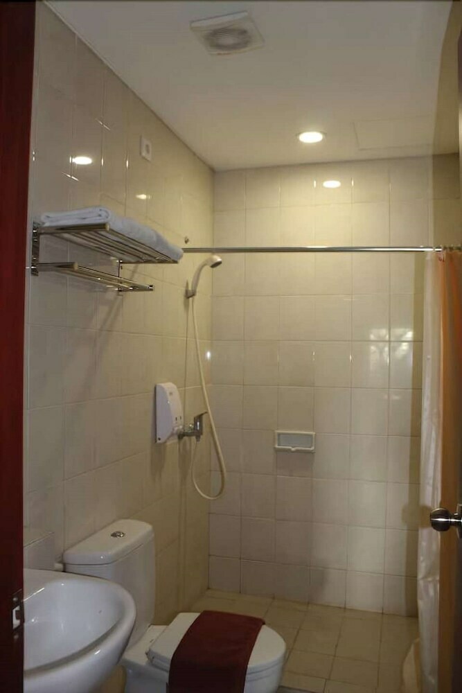 Hotel Capital O 1748 Thamrin Condotel