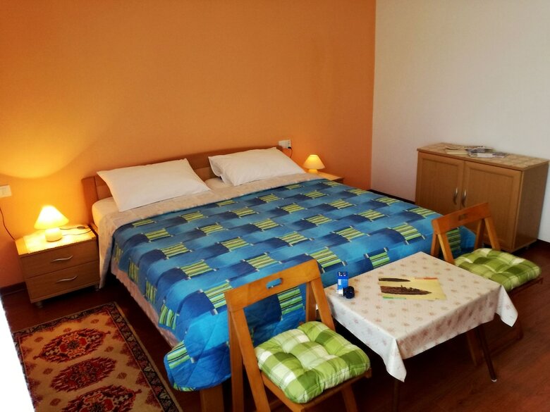 Apartments Cerin