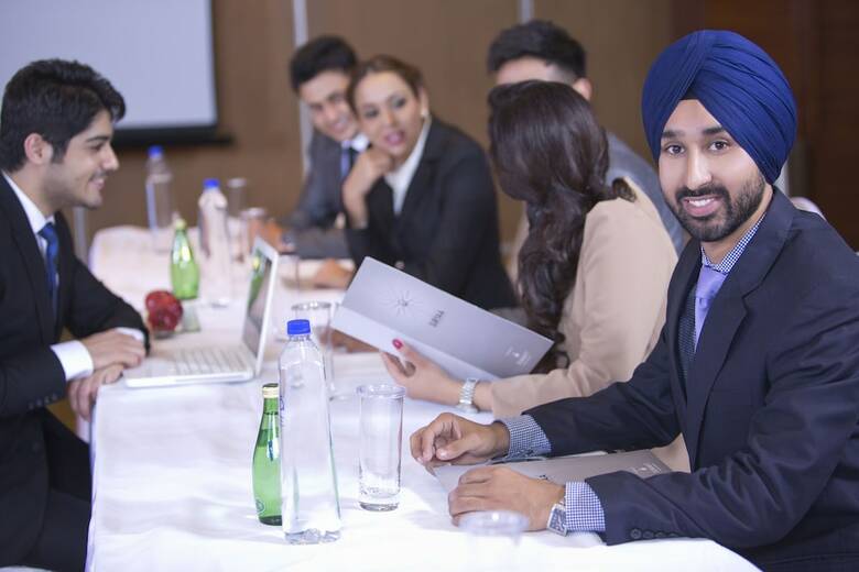 Hotel The Suryaa New Delhi