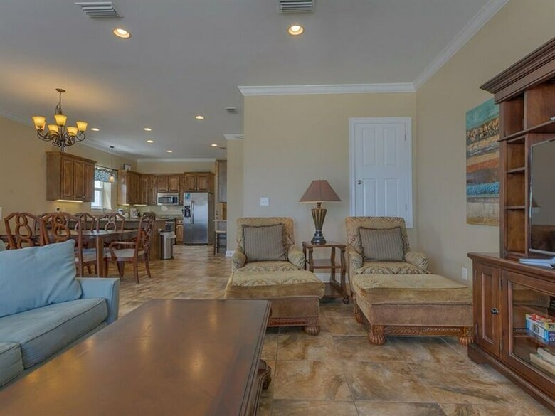 Beach Estate West By Meyer Vacation Rentals