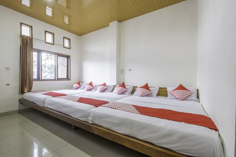 Hostal Oyo 1869 Hotel Buah Sinuan