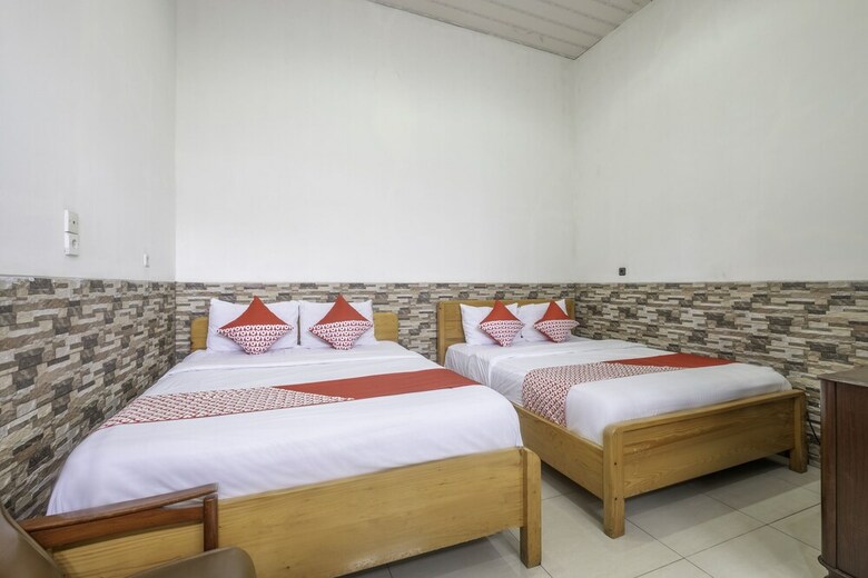 Hostal Oyo 1869 Hotel Buah Sinuan