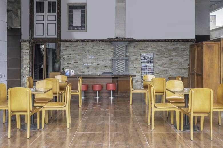 Hostal Oyo 1869 Hotel Buah Sinuan