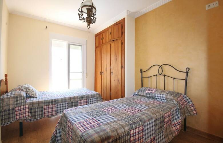 1096 Villa Mirto