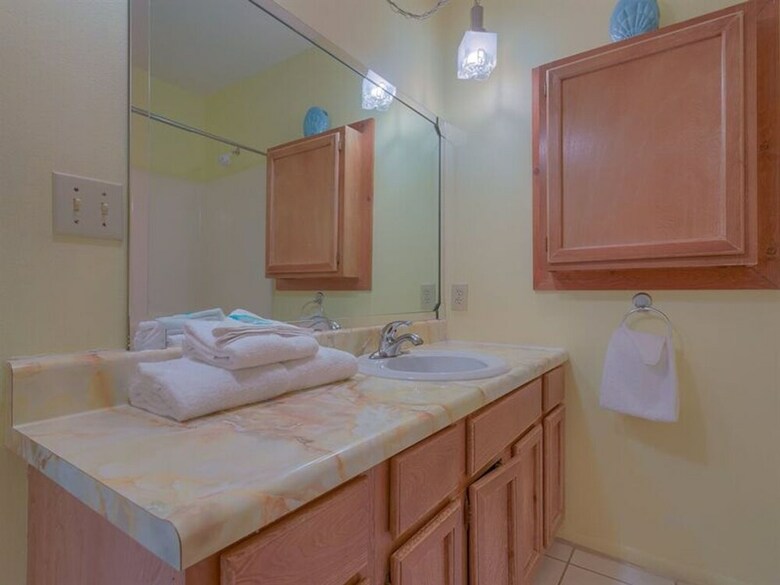 Blue Dolphin By Meyer Vacation Rentals