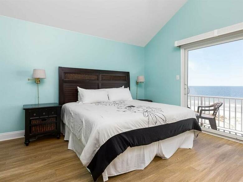 Beach Castle W By Meyer Vacation Rentals