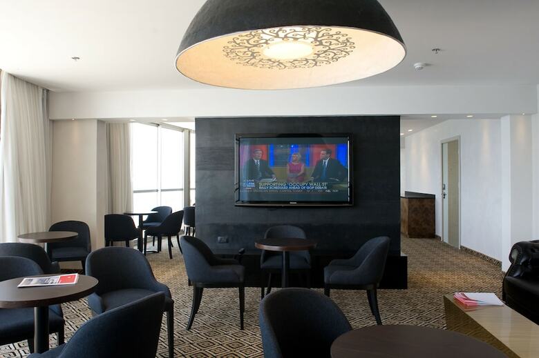 Ramada Hotel & Suites By Wyndham Netanya