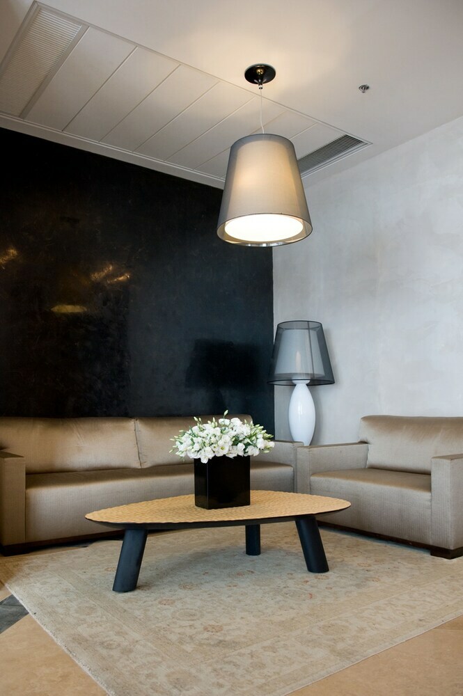 Ramada Hotel & Suites By Wyndham Netanya